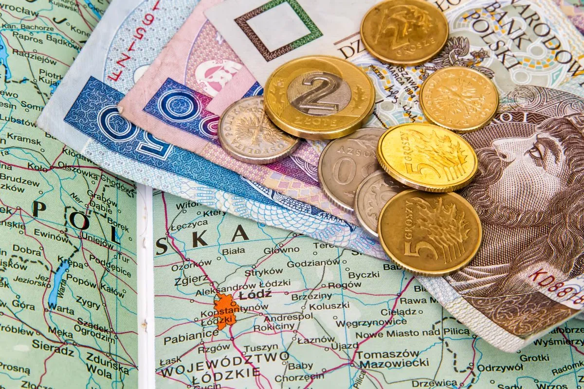 Kiepskie wieści z rynku pracy. Płace rosną najwolniej od 5 lat, etaty znikają