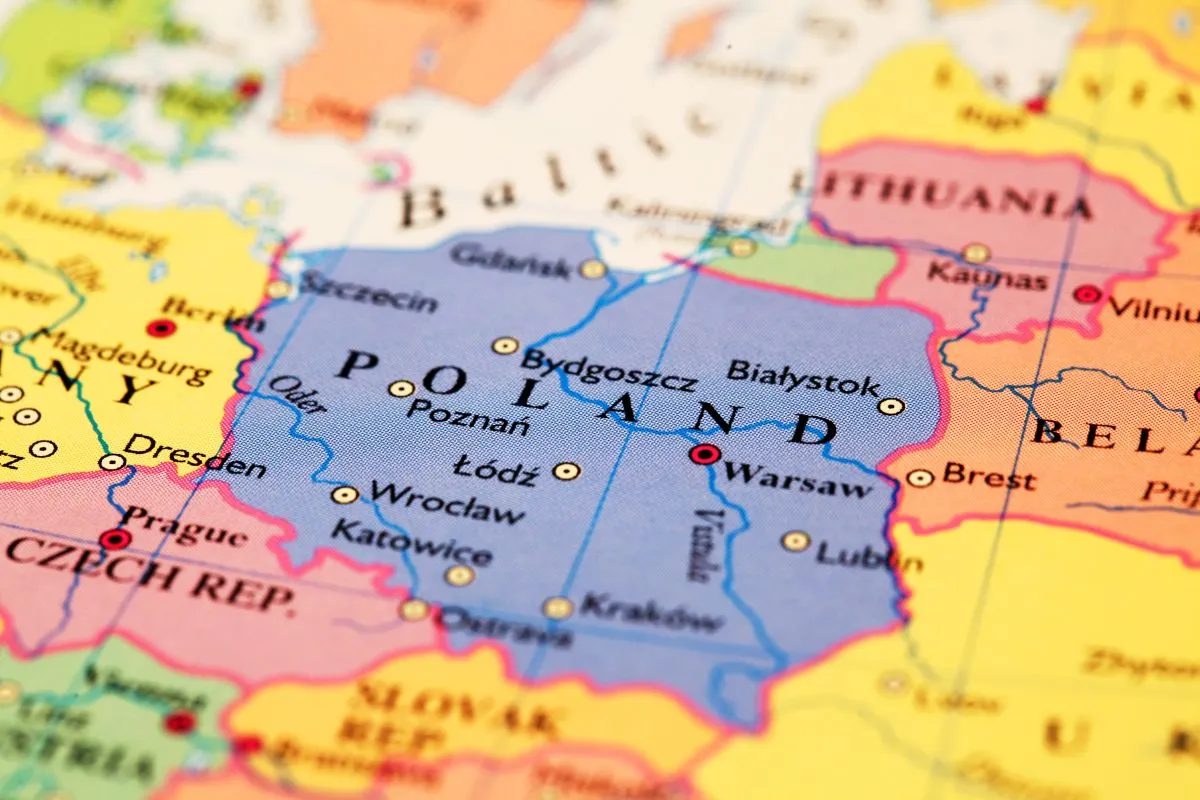Gospodarka rośnie szybciej. Ekonomiści drapią się w głowy – coś się nie zgadza