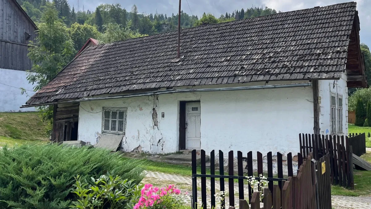 Garażu tuż przy płocie sąsiad już nie zablokuje. Rząd luzuje przepisy