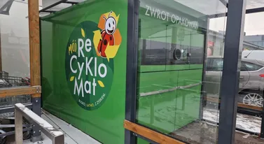 Alarm w systemie kaucyjnym. „To łatwy pieniądz. Ktoś czerpie z tego zyski”