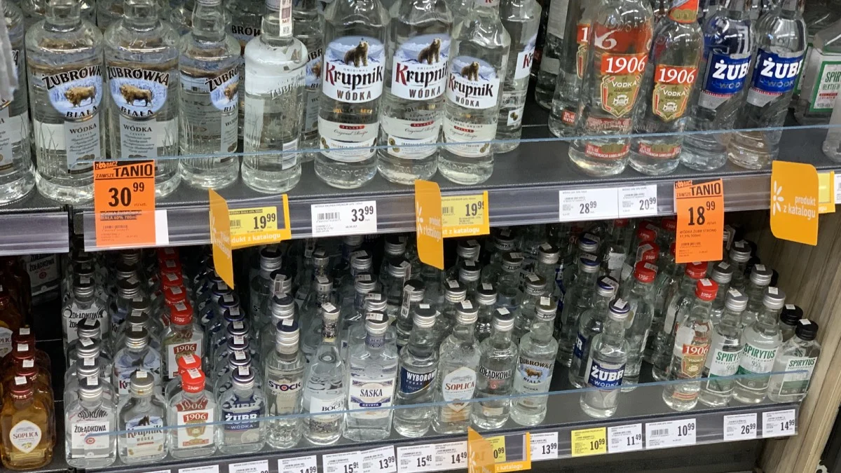 Ministerstwo broni taniego alkoholu. Mówi, iż to dla dobra rolników