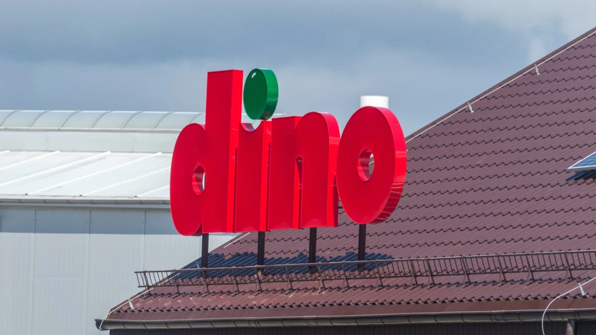 Setki zwolnionych pracowników. Państwowa Inspekcja Pracy wzięła Dino na celownik