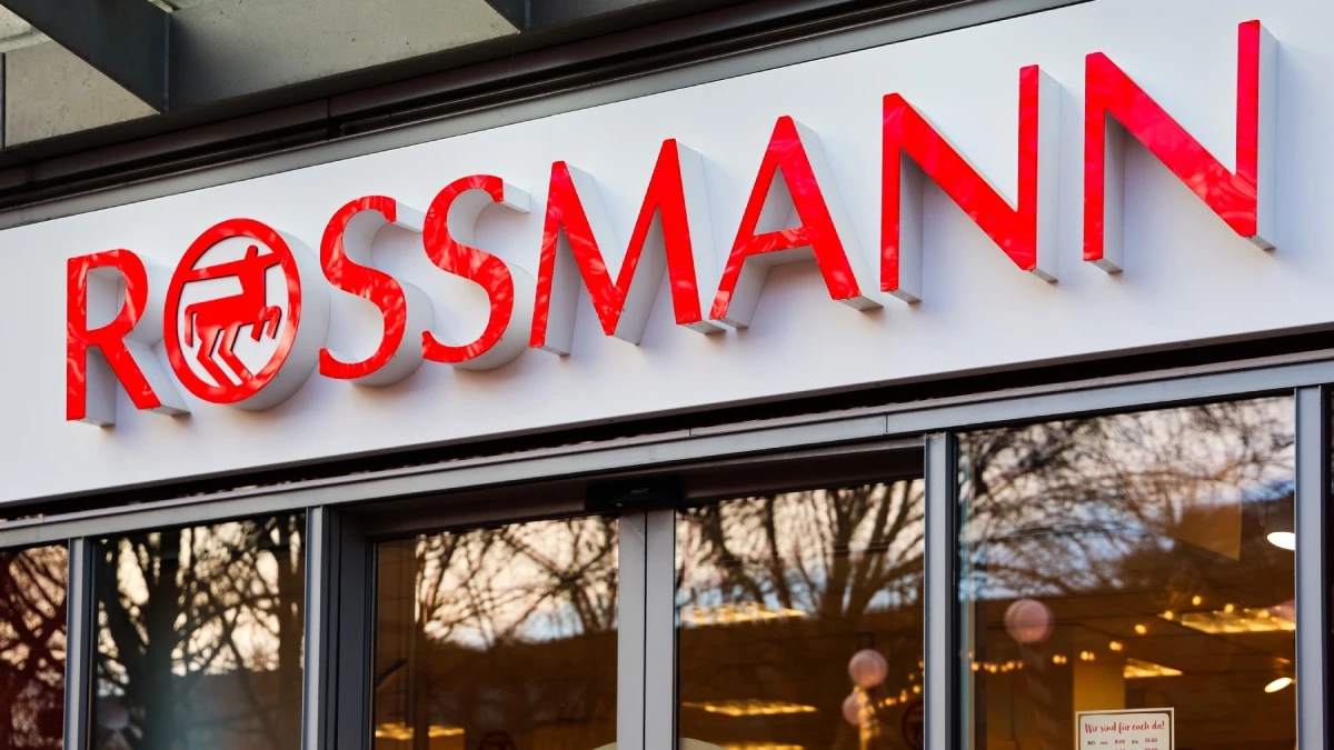 Od szamponu na łupież do leków na receptę. Rossmann otwiera aptekę w internecie