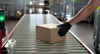 Poczta Polska usprawnia obsługę e-commerce.