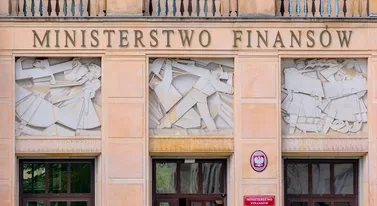 Mniejsza dziura w budżecie? Ja powodów do świętowania nie widzę
