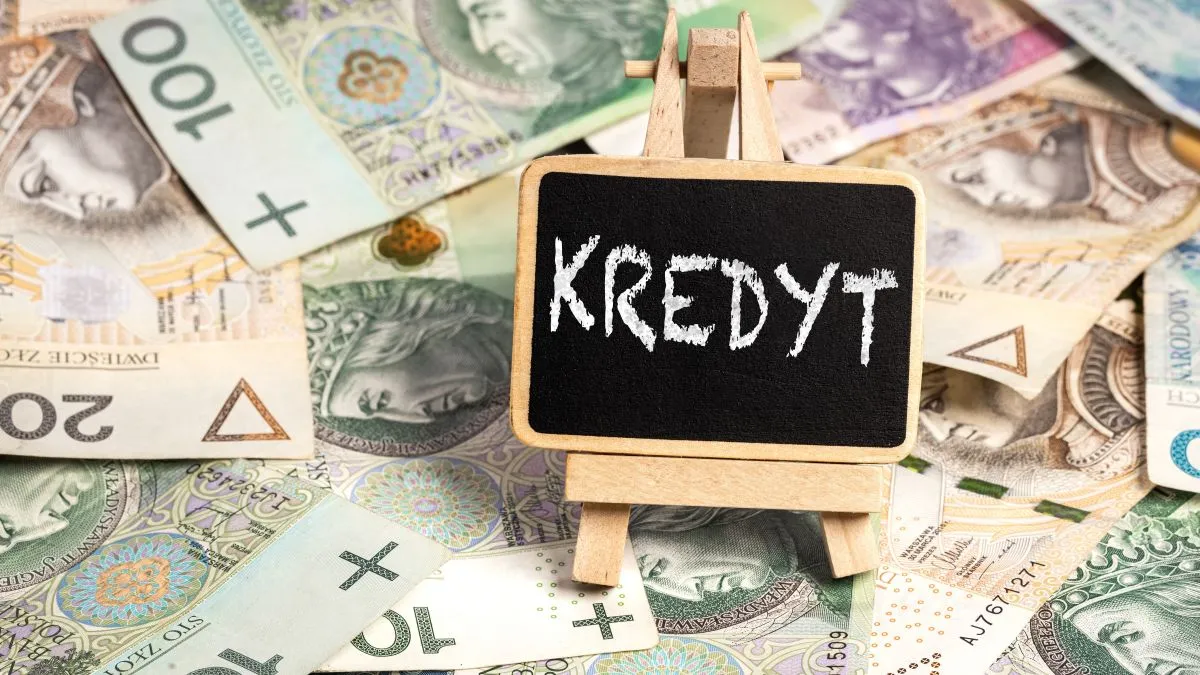 Wakacyjny rekord. Polacy masowo ruszyli do banków