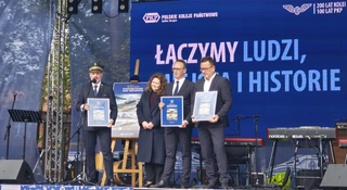 Sto lat historii zamknięte w znaczkach.