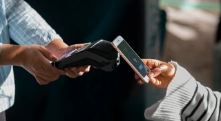 Blik trafia do najwyższej ligi płatności.