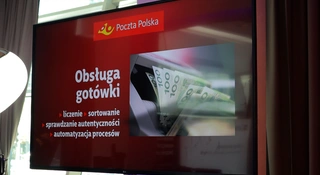 Poczta Polska co miesiąc realizuje 200 tys. transportów,