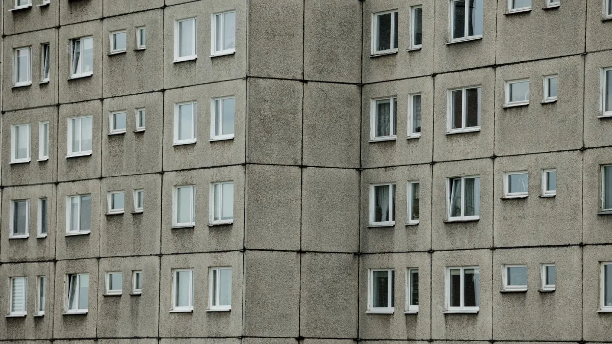 Partyjny skok na spółdzielnie mieszkaniowe. Lokalni radni i działacze zwęszyli kasę